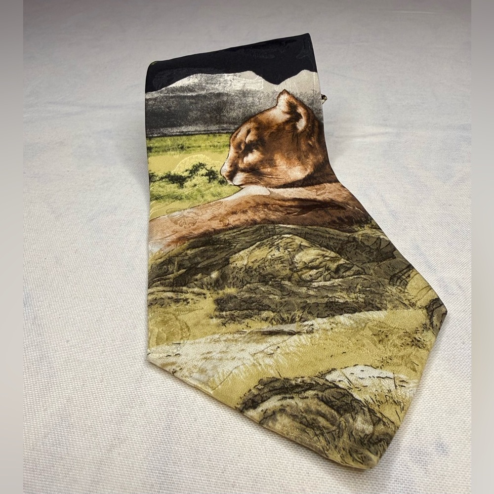 Endangered Species Wildlife Silk Tie with Mountain Lion